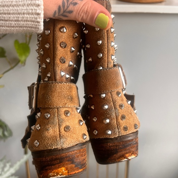 Dolce Vita Studded Ankle Bootie - Picture 5 of 8